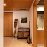 Modern Apartment In Parque Das Nacoes
